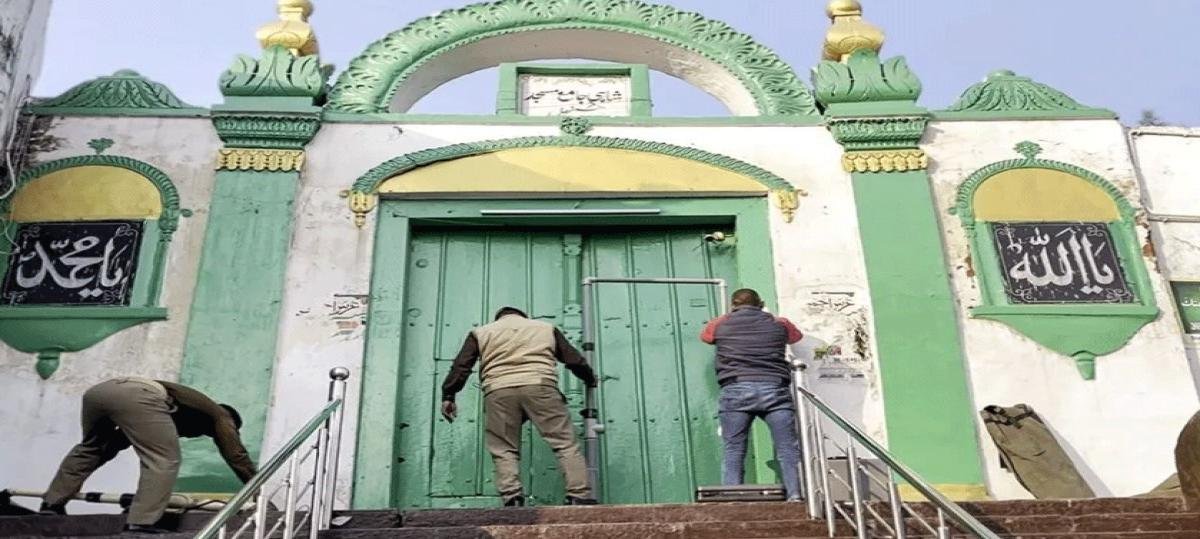 संभल: सरकारी जमीन पर बनी मस्जिद व मैरिज हॉल के ध्वस्तीकरण पर इलाहाबाद हाईकोर्ट ने रोक लगाने से किया इनकार