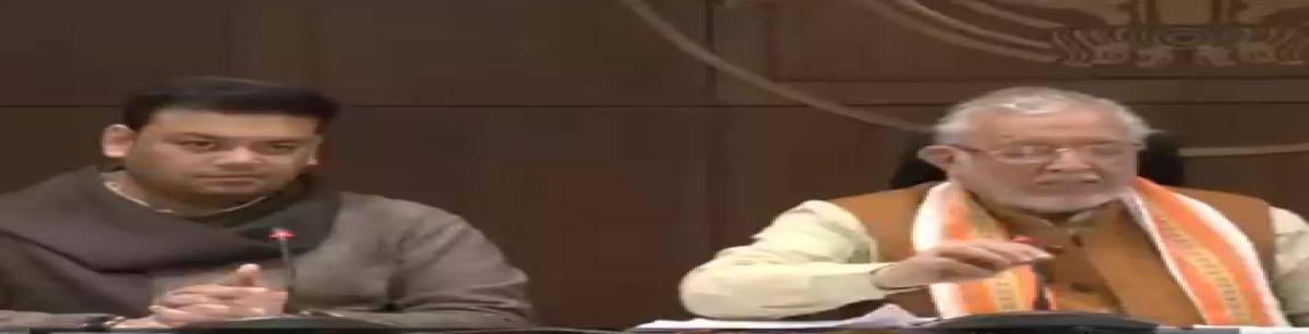 योगी कैबिनेट का बड़ा फैसला: यूपी के 11.92 लाख शिक्षकों को मिलेगी कैशलेस इलाज की सुविधा