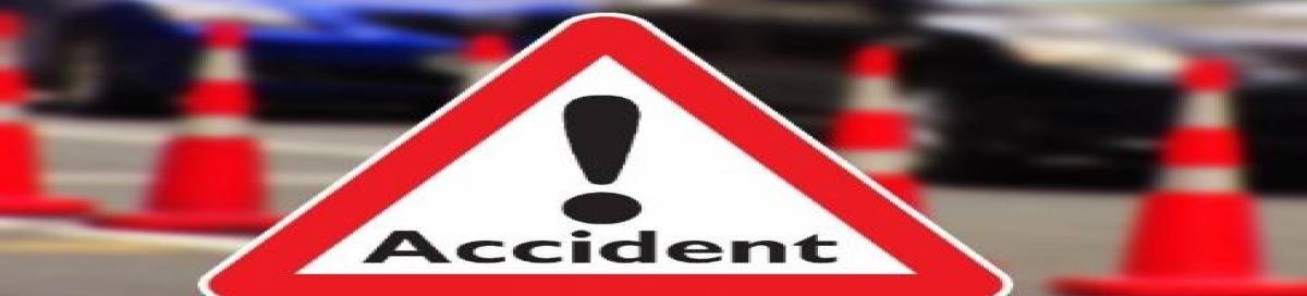 यमुना एक्सप्रेस-वे पर भीषण हादसा, तेज रफ्तार कंटेनर ने यात्रियों को रौंदा, 6 की मौत