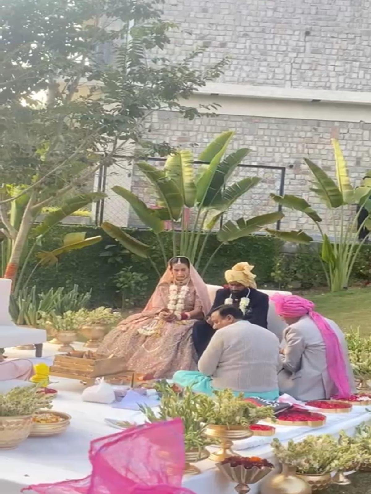 खेल मैदान से जीवन की नई पारी तक: सोनिका टंडी और सुमित वाल्मीकि बने हमसफर