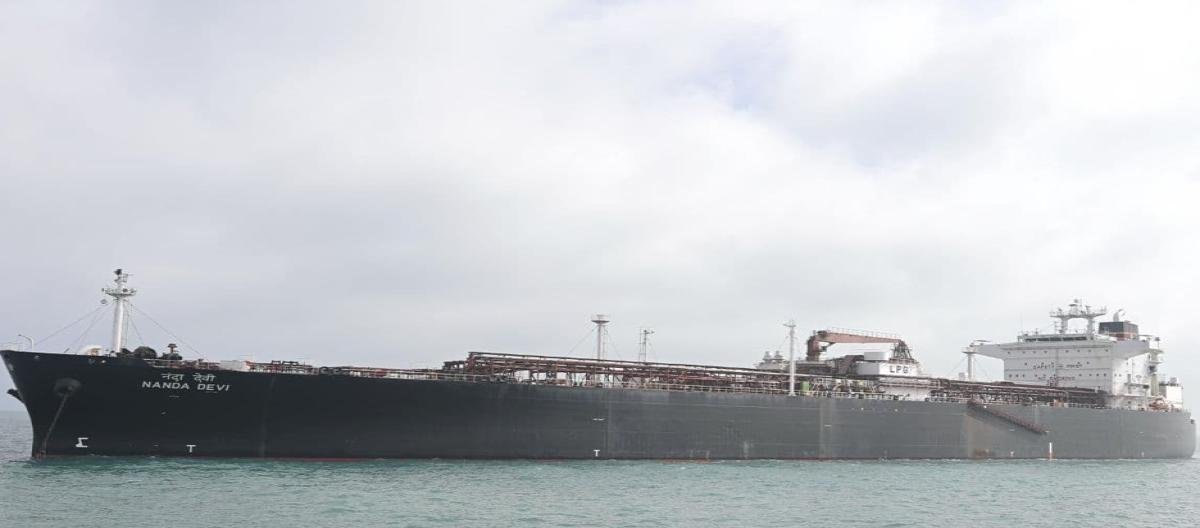 भारत पहुंचा दूसरा LPG टैंकर ‘नंदा देवी’, 46,500 MT गैस के साथ स्ट्रेट ऑफ होर्मुज पार