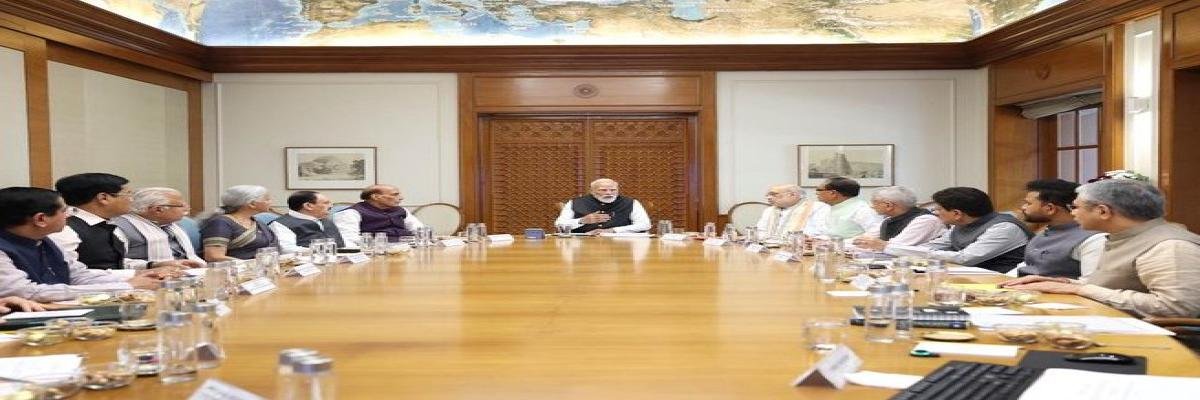 पश्चिम एशिया संकट पर मोदी सरकार सतर्क, उच्च स्तरीय बैठक में खाद्य और ऊर्जा सुरक्षा पर फोकस