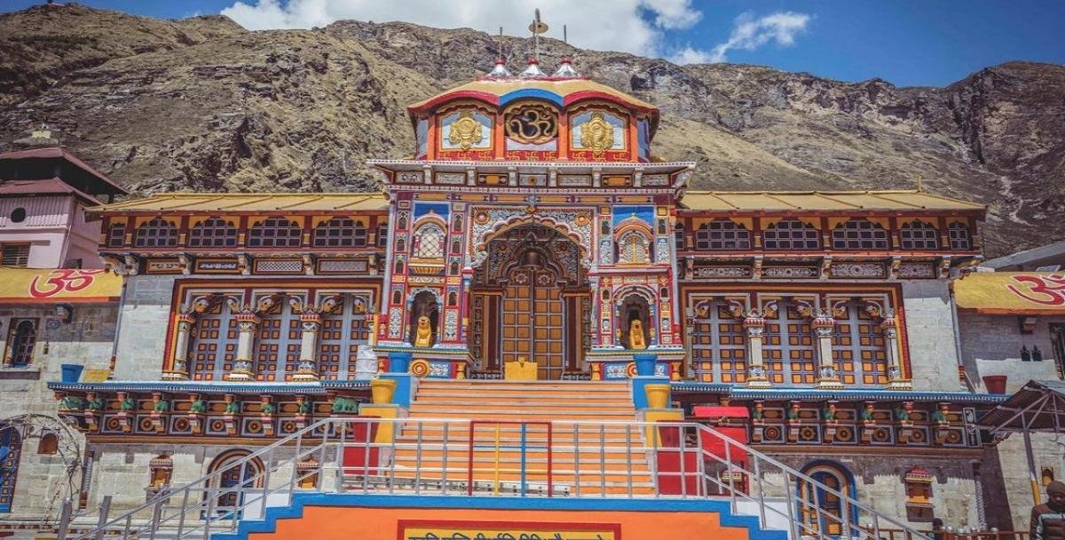 बदरीनाथ धाम में नए नियम लागू: बिना अनुमति नहीं होंगे भंडारे और भागवत कथा, 50 हजार तक जुर्माना