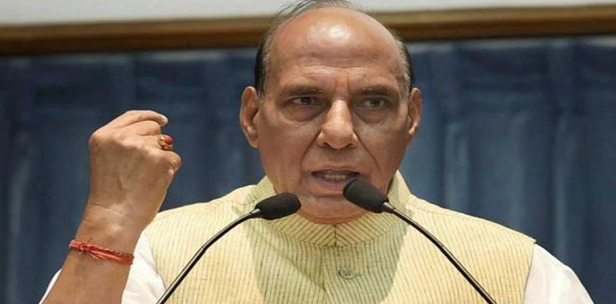 राजनाथ सिंह का पाकिस्तान को कड़ा संदेश: “1971 याद रखो, बंगाल की ओर देखा तो होंगे टुकड़े”