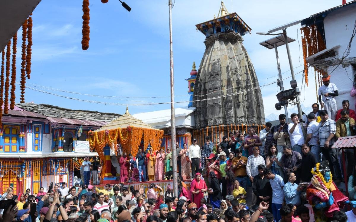 केदारनाथ यात्रा 2026: पंचमुखी डोली ऊखीमठ से रवाना, 22 अप्रैल को खुलेंगे कपाट
