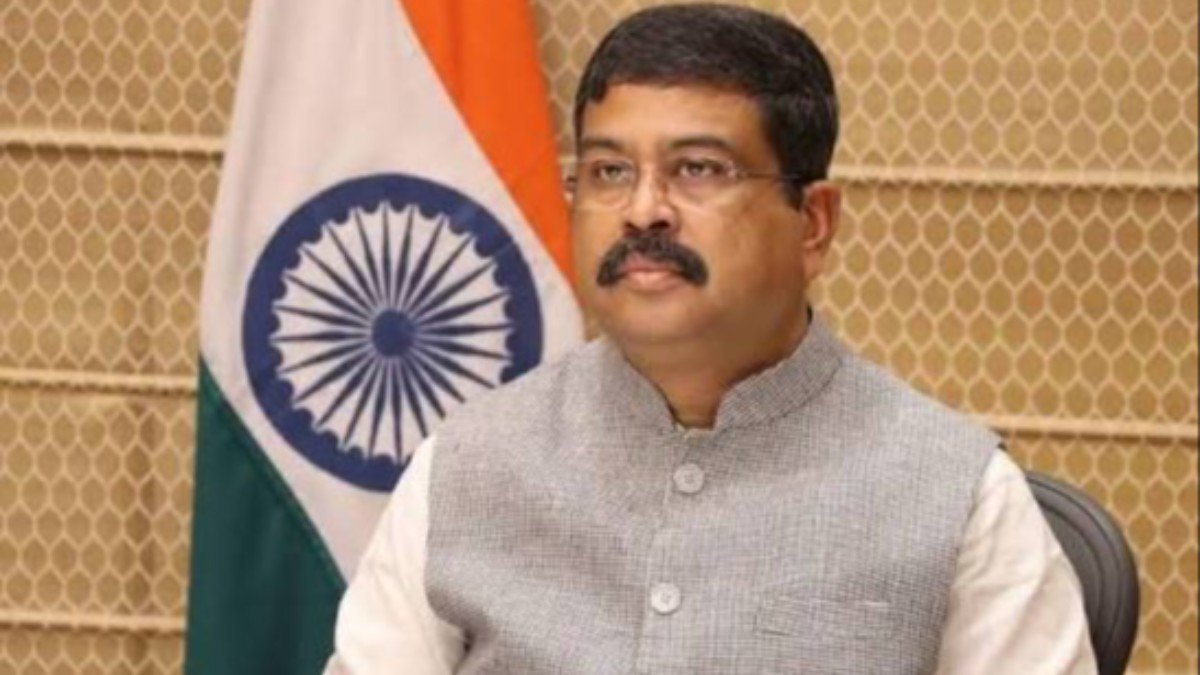 CJP आंदोलन की बड़ी जीत, शिक्षा मंत्री धर्मेंद्र प्रधान ने पीएम मोदी को सौंपा इस्तीफ़ा