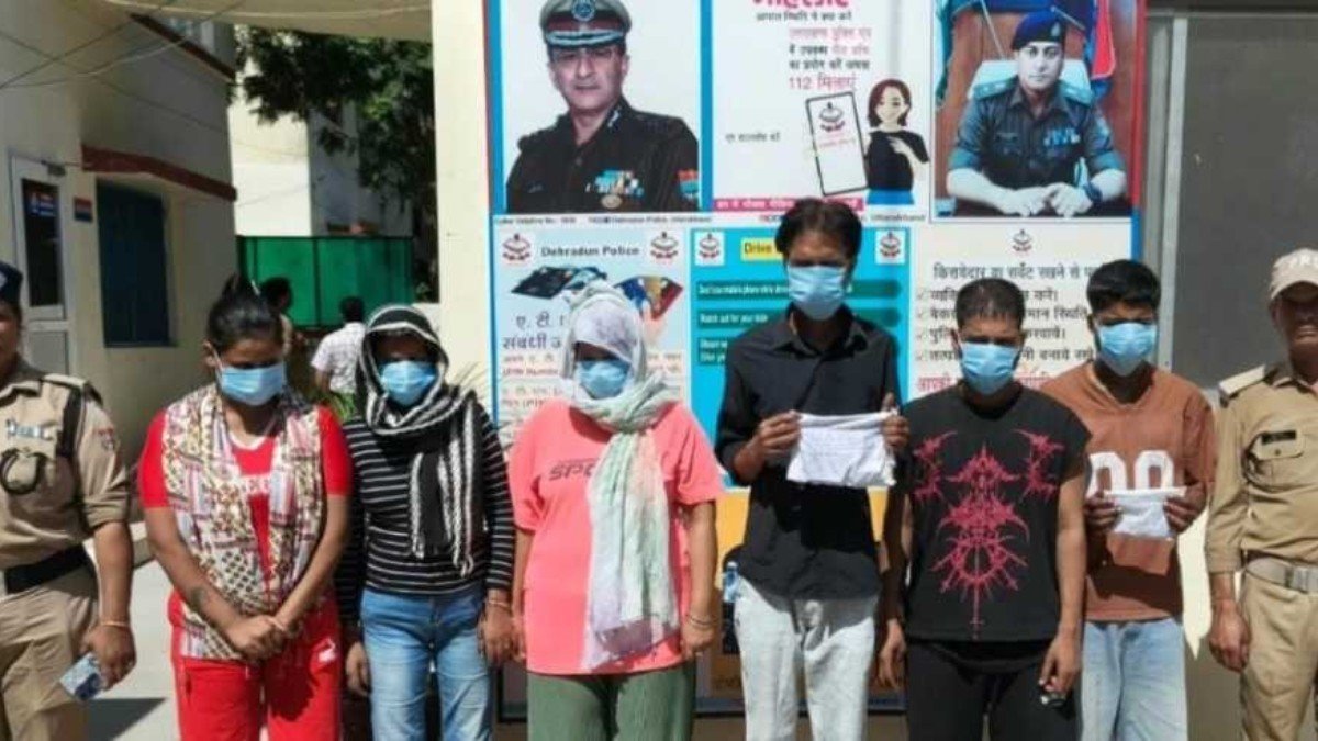देवभूमि उत्तराखंड देह व्यापार से कलंकित, देहरादून में किराए के कमरे में चल रहा था पूरा खेल