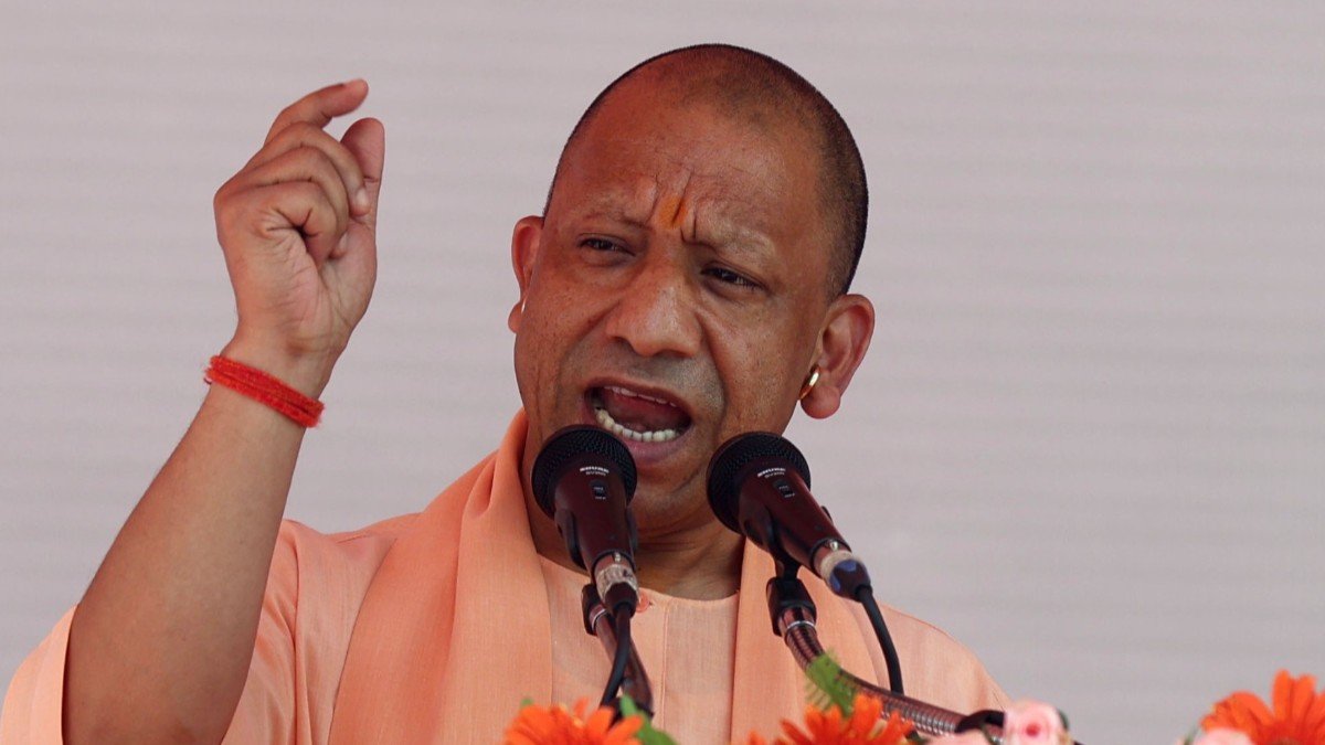 सीएम योगी का दावा: जीरो टॉलरेंस नीति से यूपी में भयमुक्त माहौल, महिला श्रम बल भागीदारी 36% से पार